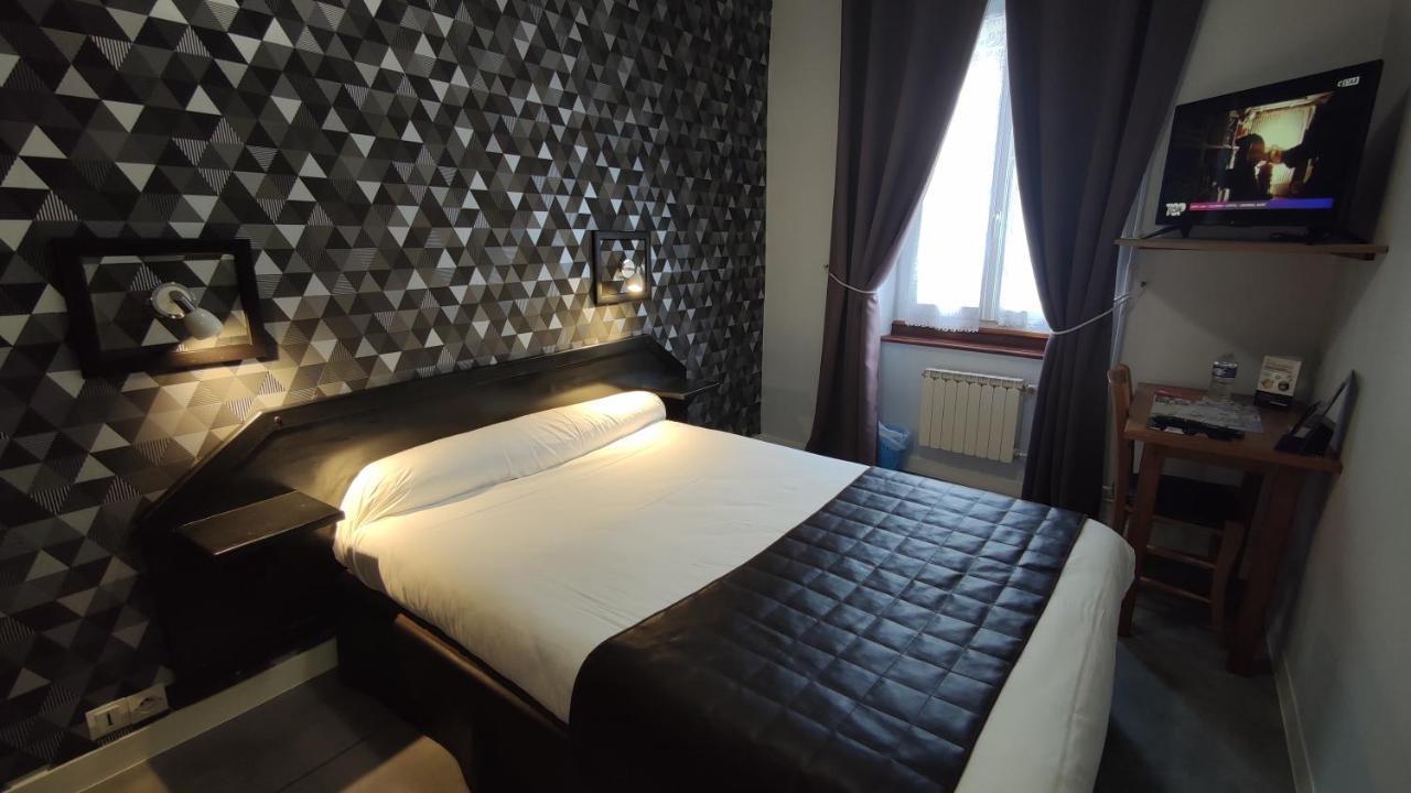 Hotel Angleterre แชร์บูร์ก อ็อง กงต็องแต็ง ภายนอก รูปภาพ