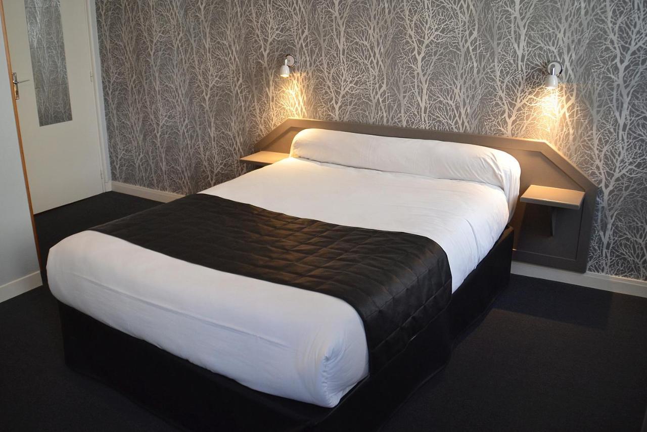 Hotel Angleterre แชร์บูร์ก อ็อง กงต็องแต็ง ภายนอก รูปภาพ